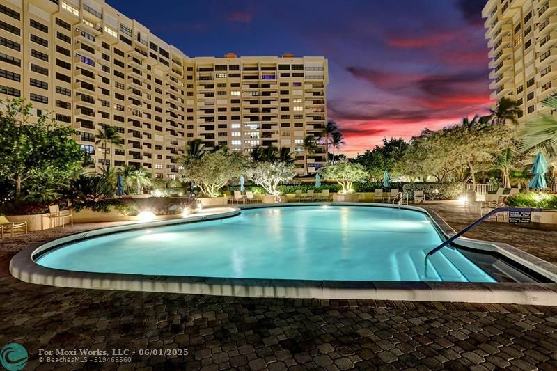 Property Photo: 5100 N Ocean Blvd 200 FL 33308