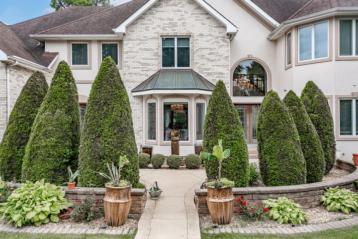 12765 Rambling Rose Lane  St. John IN 46373 photo
