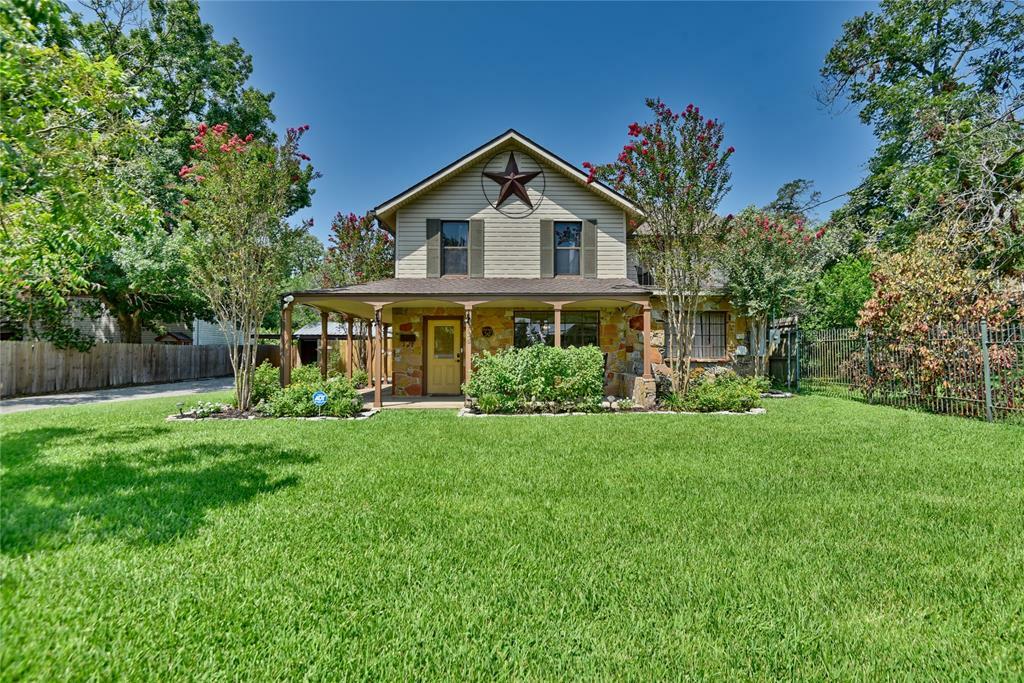 Property Photo: 706 S Market Street TX 77833