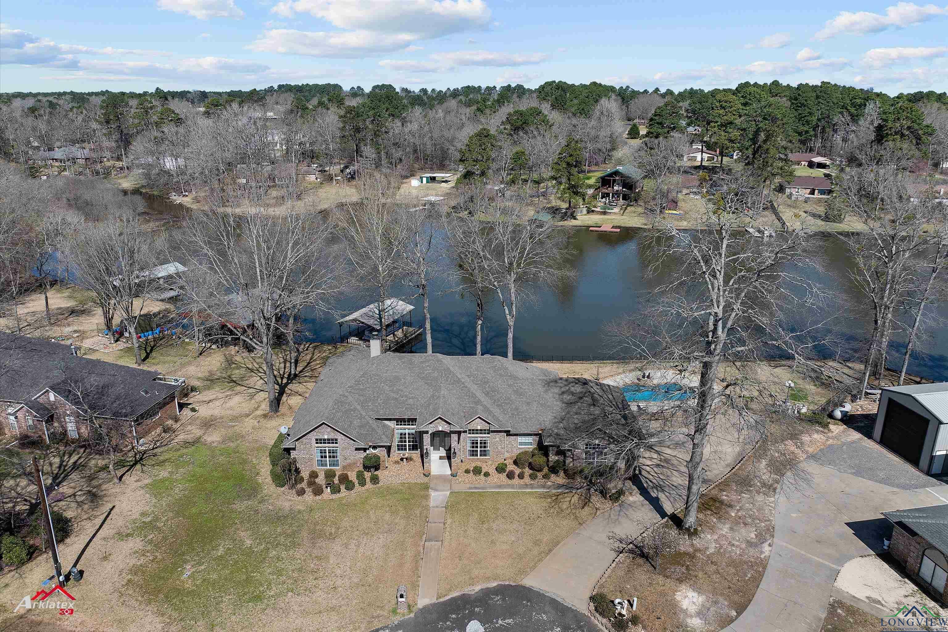 Property Photo: 105 Kelly Ct TX 75672-1497