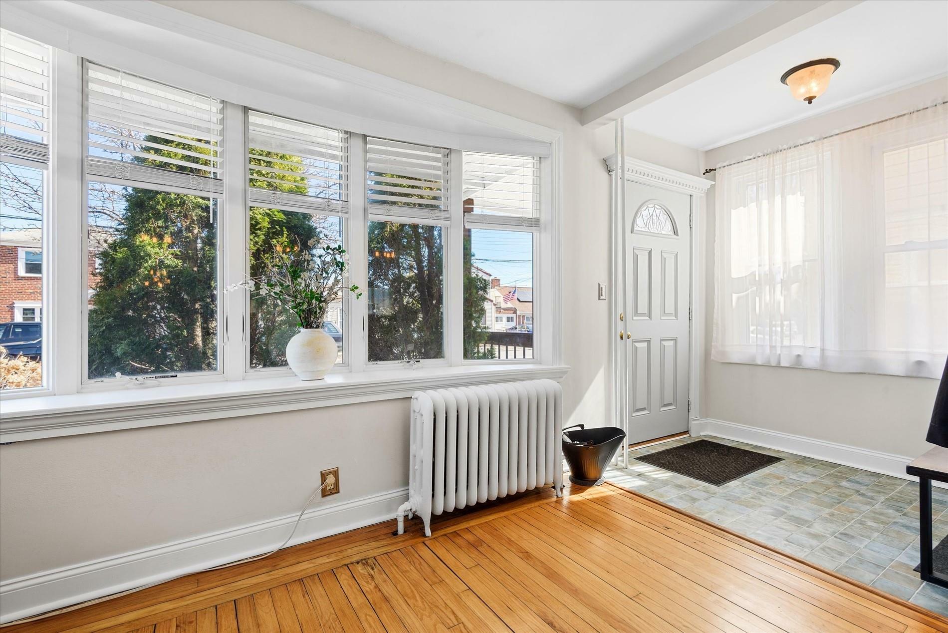 Property Photo: 1615 Bayview Avenue NY 10465
