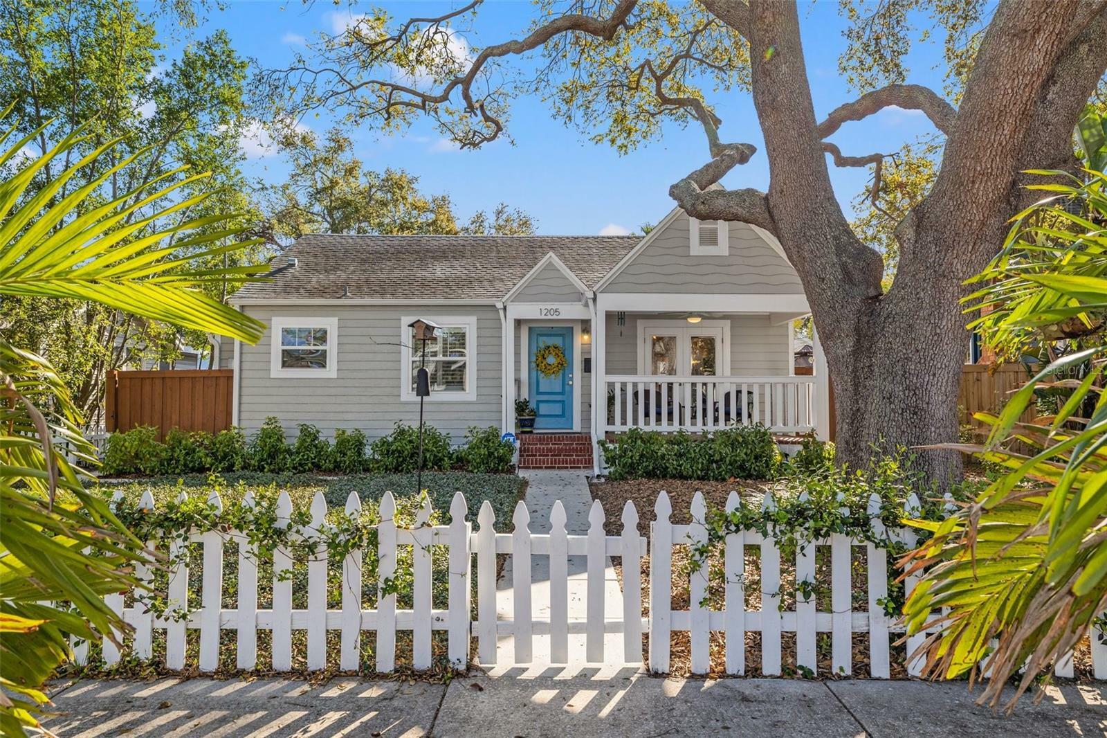 Property Photo: 1205 13th Street N FL 33705