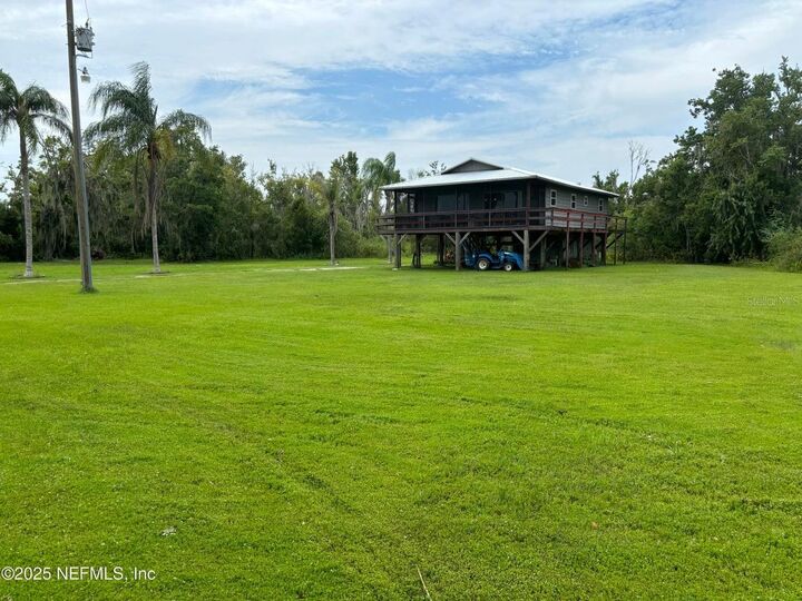 Property Photo:  6001 Bird Island Drive  FL 32159 
