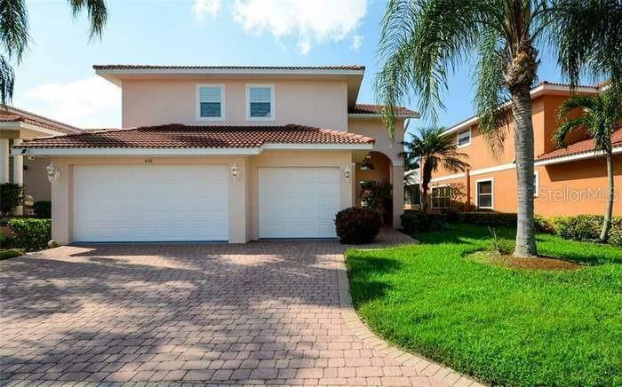 Property Photo: 4510 Murcia Boulevard 16 FL 34238