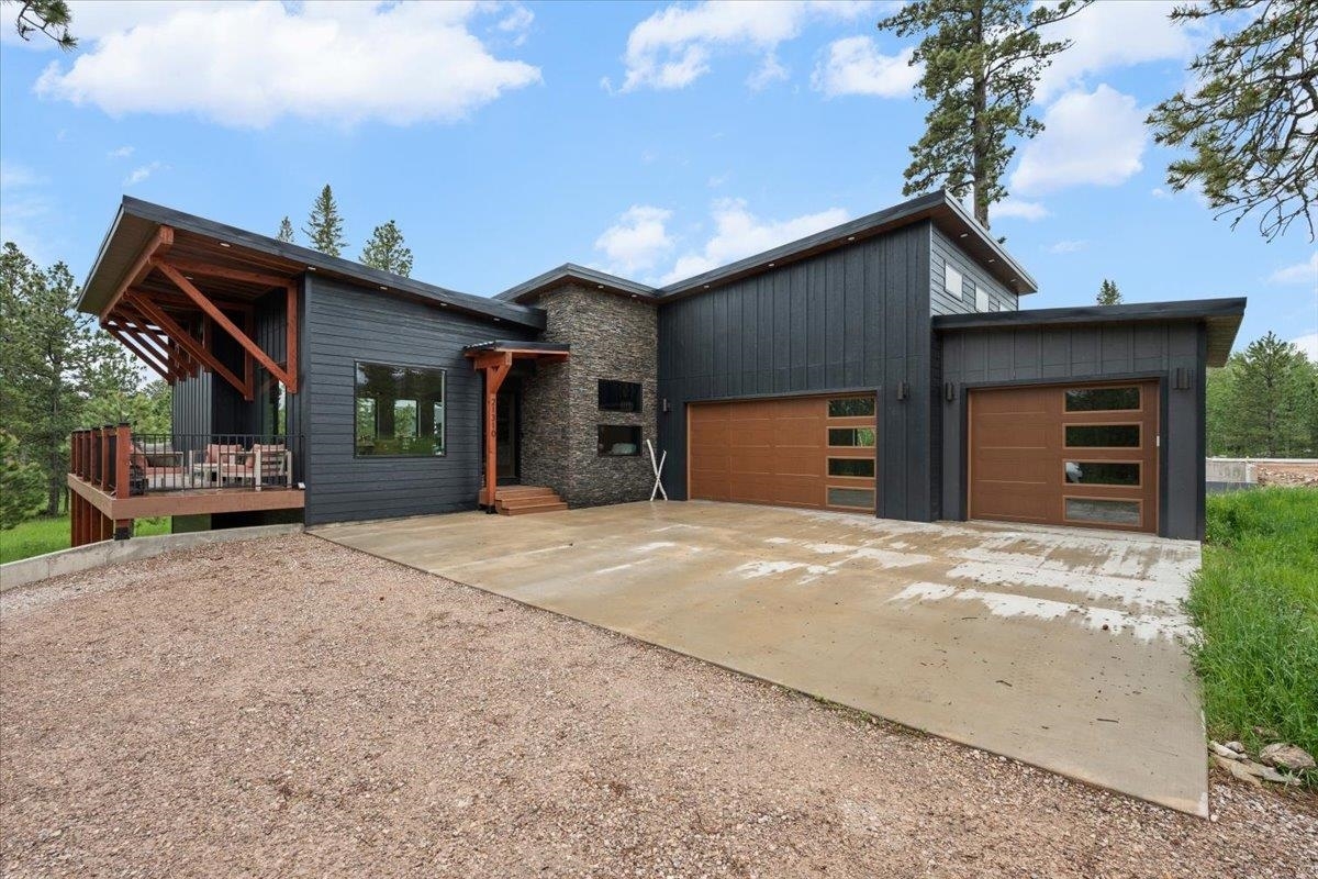 Property Photo: 21310 Embers Way SD 57754