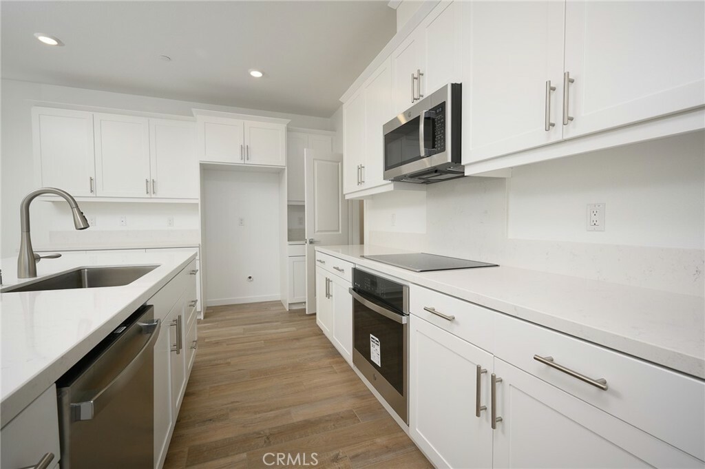 Property Photo:  26128 San Luis Street  CA 92373 