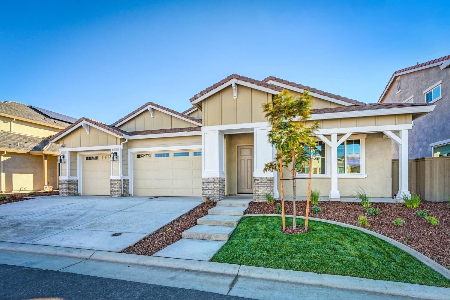 Property Photo:  2080 Arbor Ridge Drive  CA 95747 