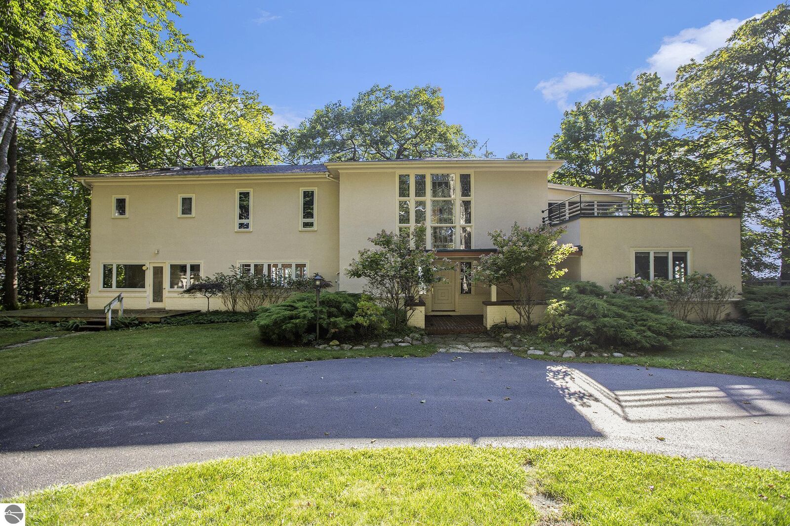 Property Photo: 501 Michigan Avenue MI 49635-9746