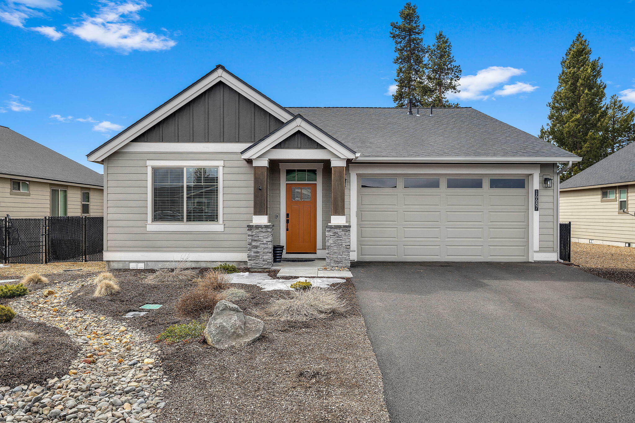Property Photo: 16687 Masten Mill Drive OR 97739