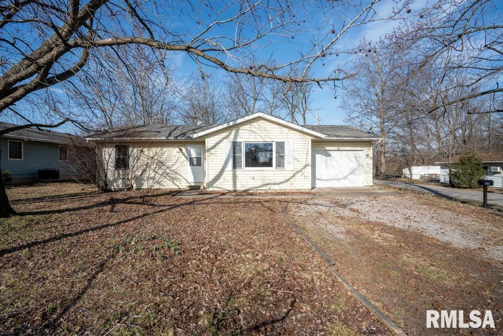 1101 S 22nd Street  Herrin IL 62948 photo