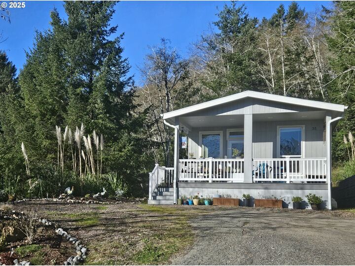 98041 Hallway Rd 35  Brookings OR 97415 photo