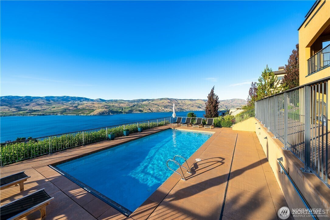 Property Photo: 140 Mirabella Drive WA 98816