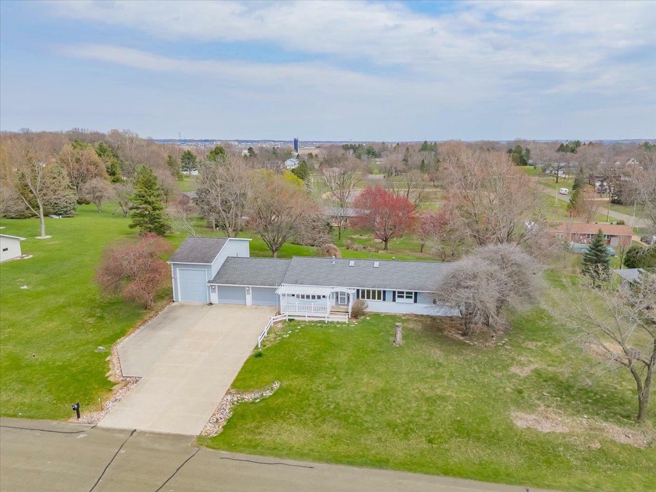 Property Photo: 5900 Valley High Drive WI 53718
