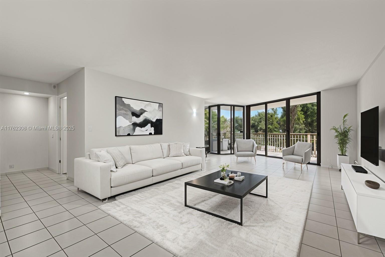 Property Photo: 4000 Towerside Ter 302 FL 33138