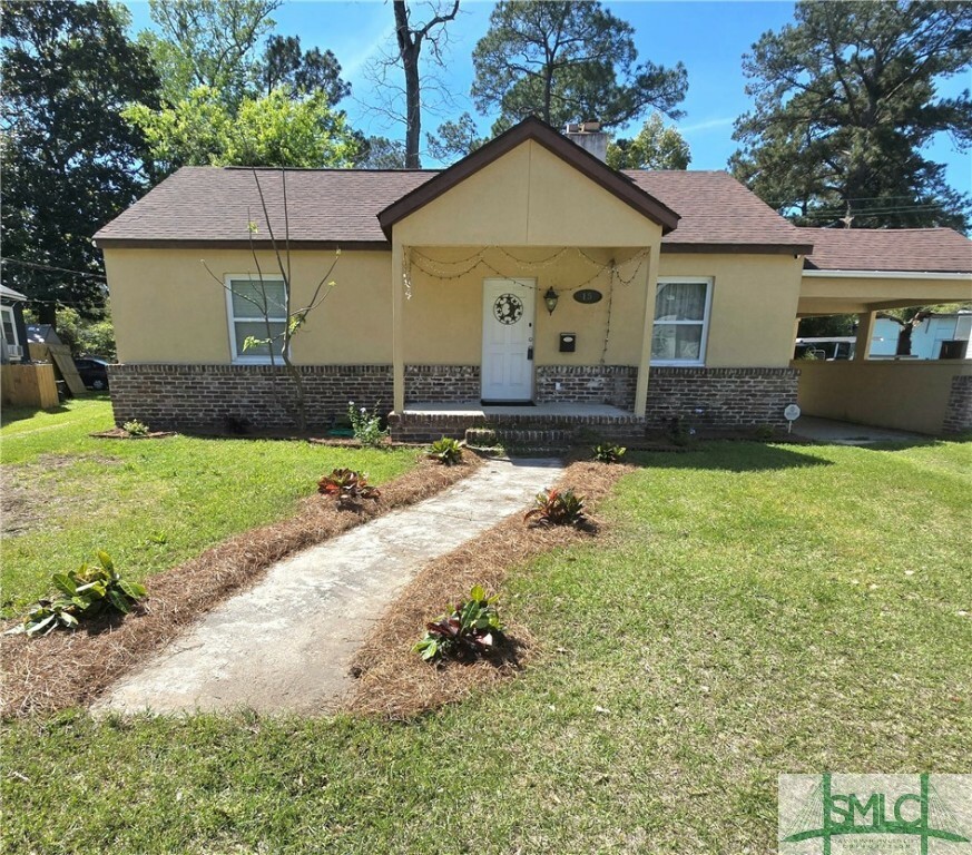 Property Photo: 15 Hibiscus Avenue GA 31404