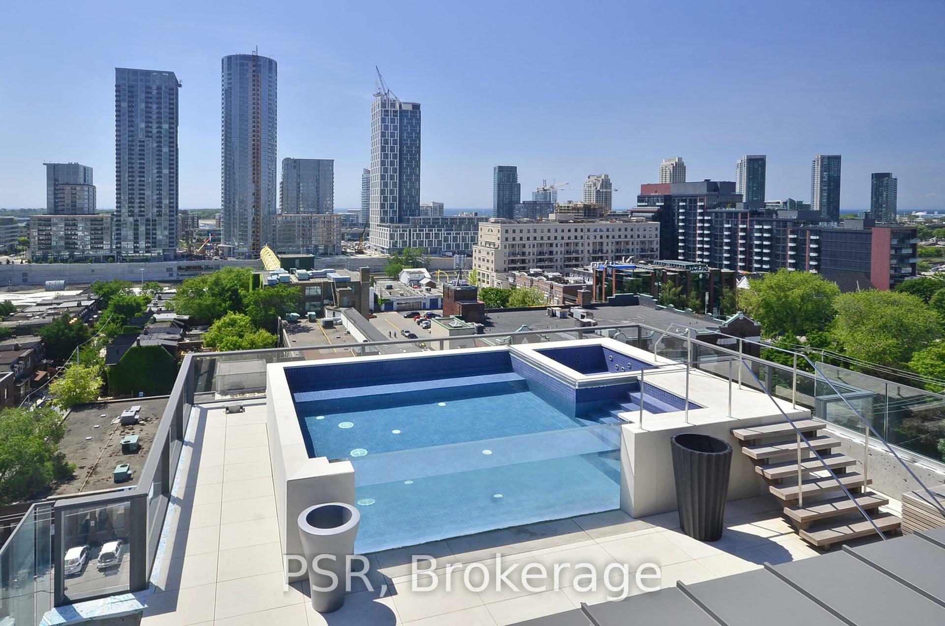Property Photo: 500 Wellington Street W Ph1001 ON M5V 1E3