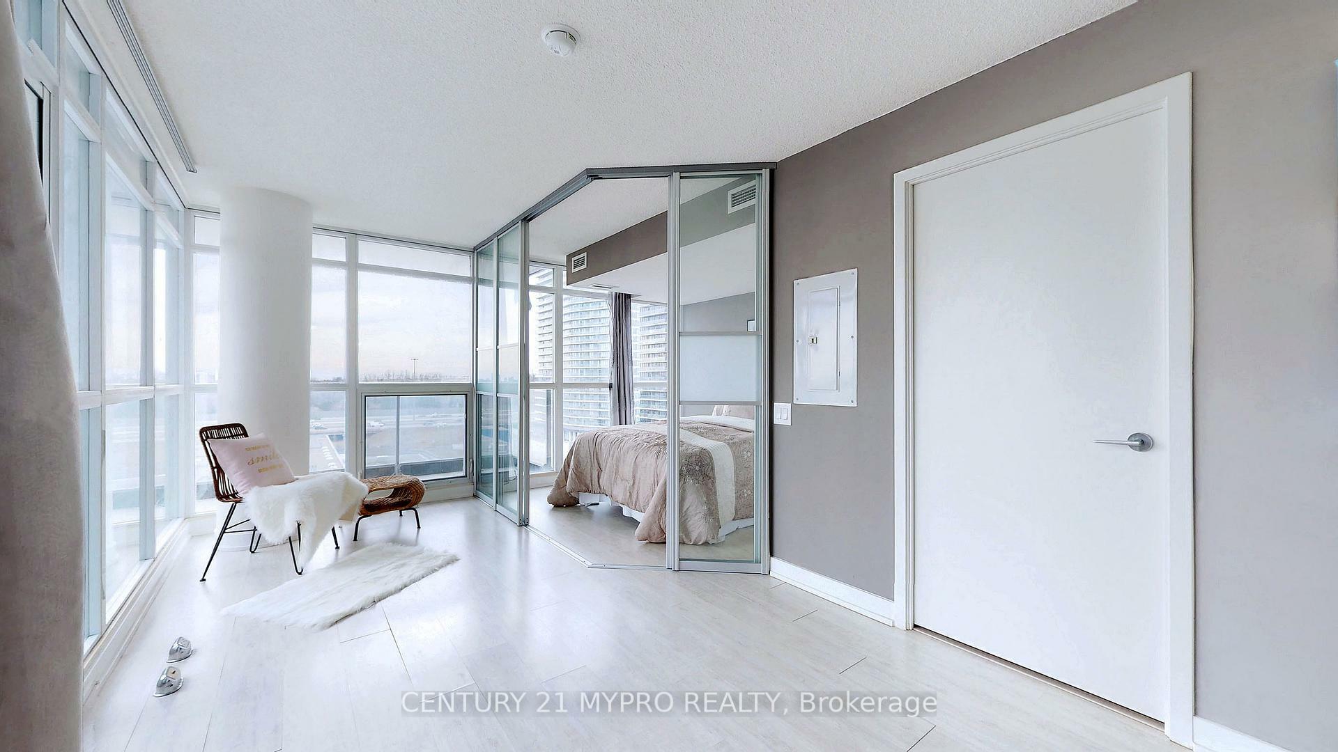 Property Photo: 19 Singer Court 1101A ON M2K 0B2