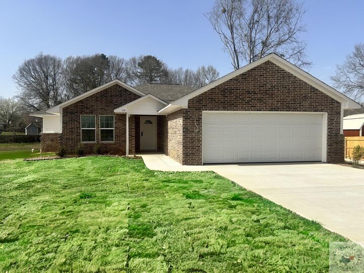 Property Photo:  110 Village Place  TX 75501 