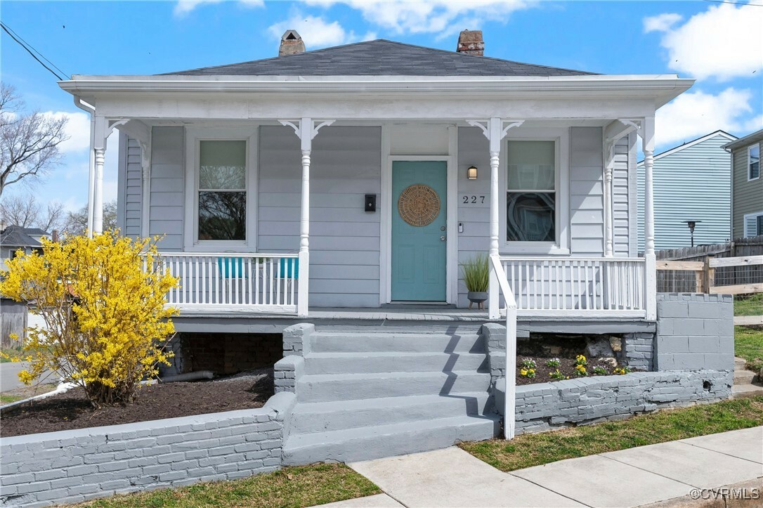 Property Photo: 227 W 26th Street VA 23225