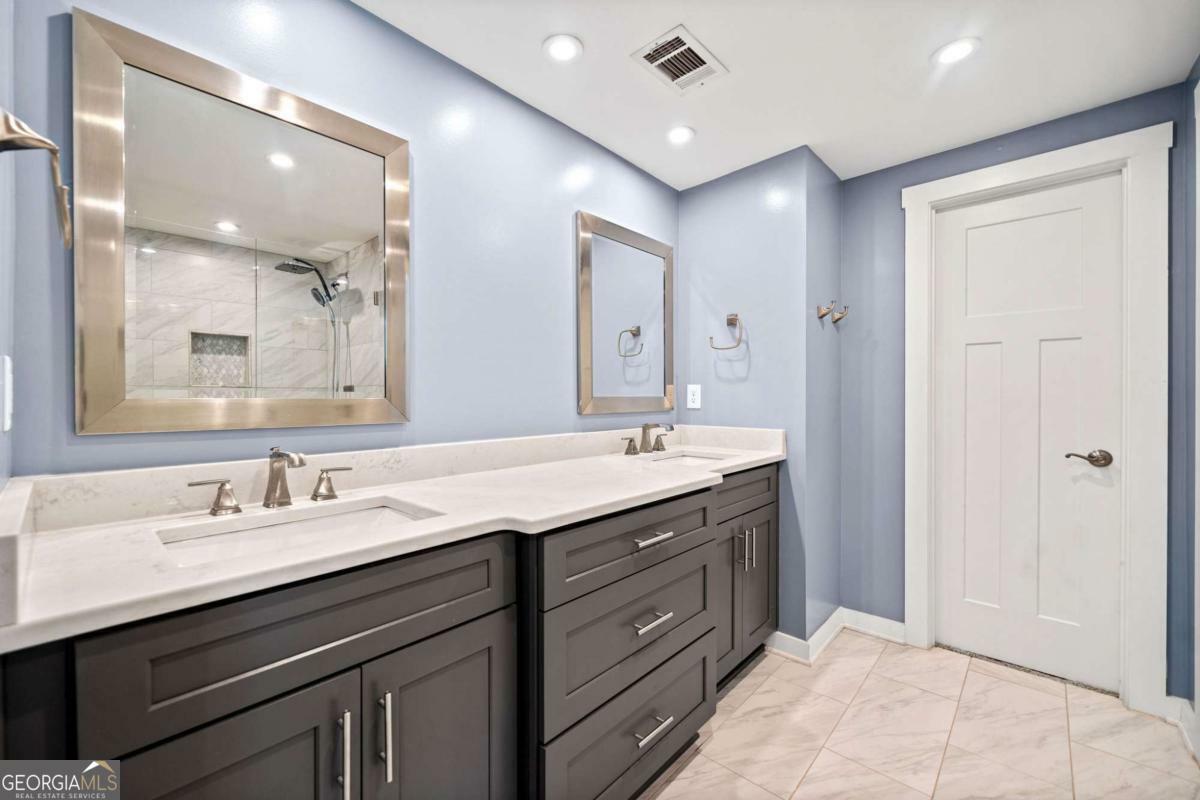 Property Photo: 195 Sailwind Court GA 30076