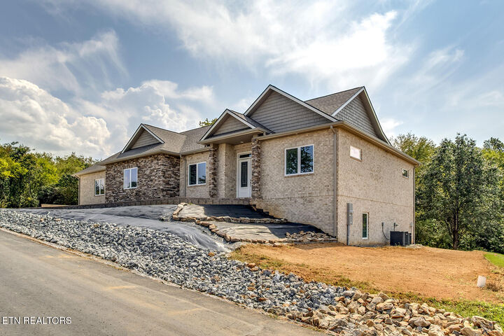 Property Photo:  119 Hanani Tr  TN 37885 