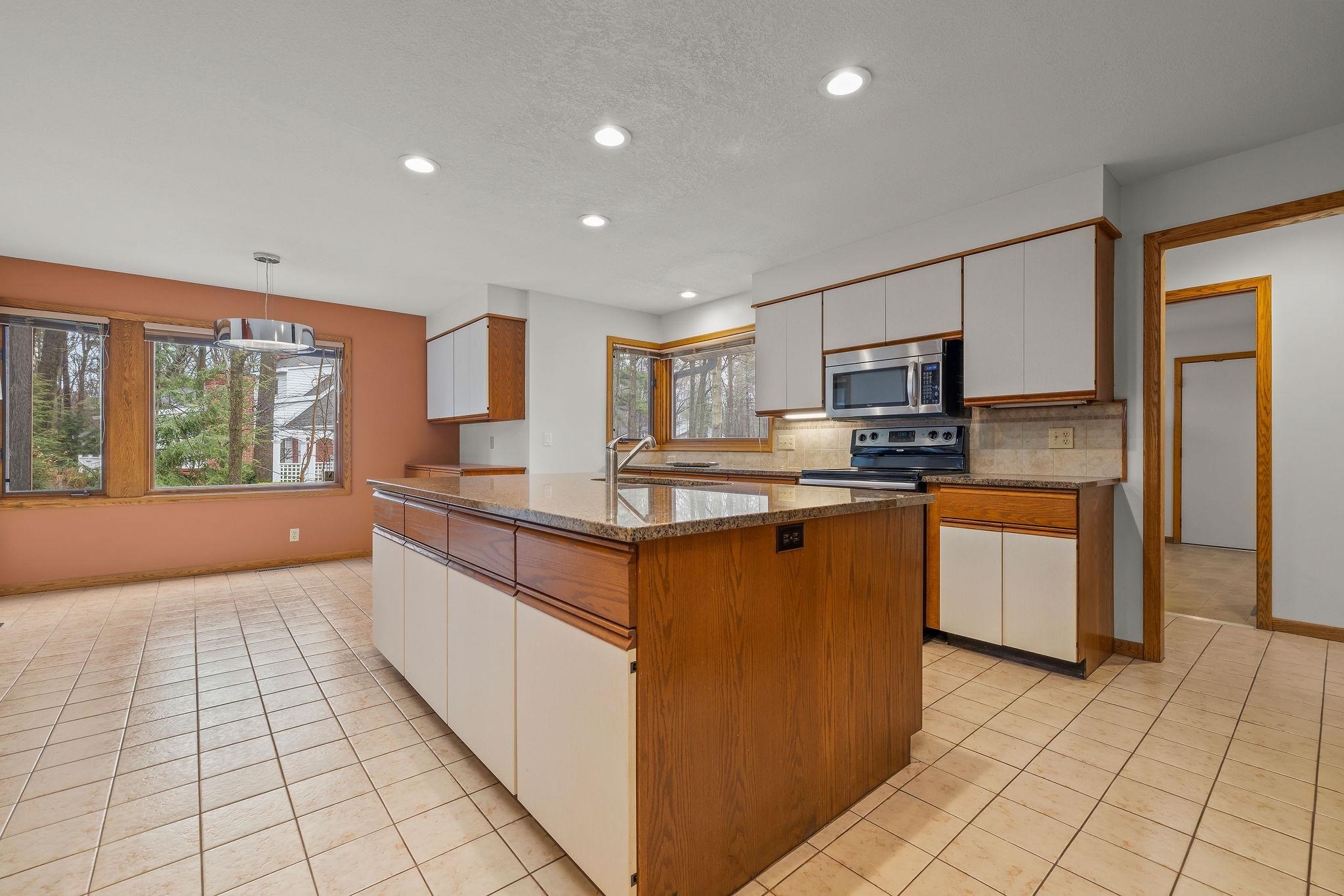Property Photo: 4700 Moorland MI 48640