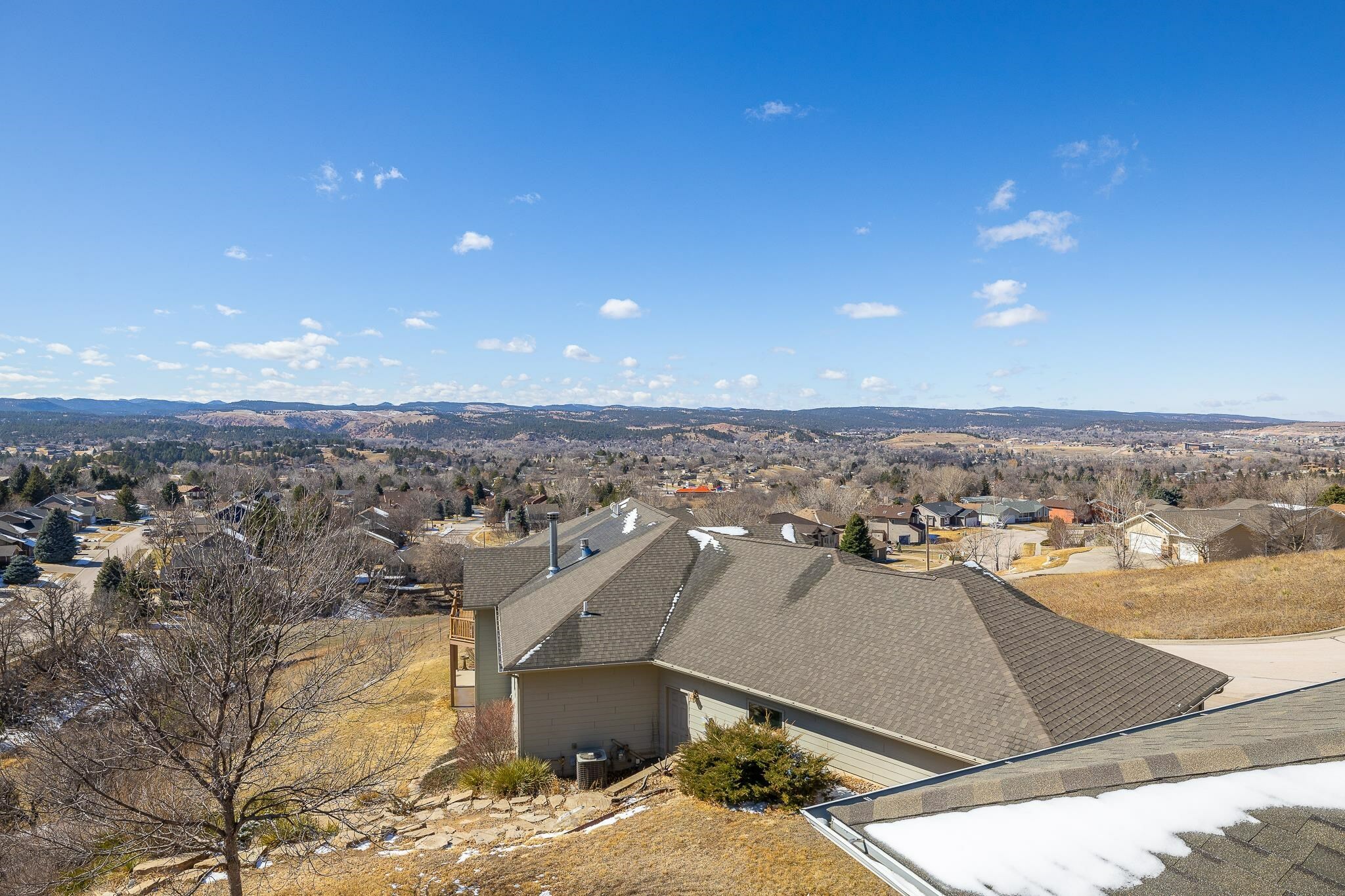 Property Photo: 2237 Minnewasta Rd SD 57702