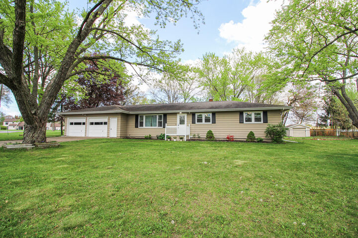 1133 Blossom Drive  Three Rivers MI 49093 photo