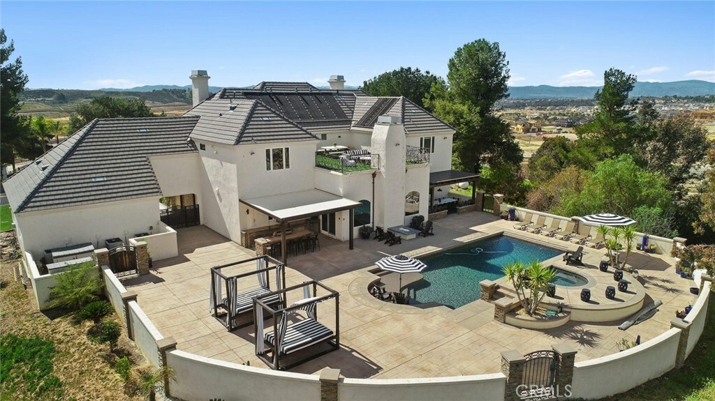 33120 Vino Way  Temecula CA 92591 photo