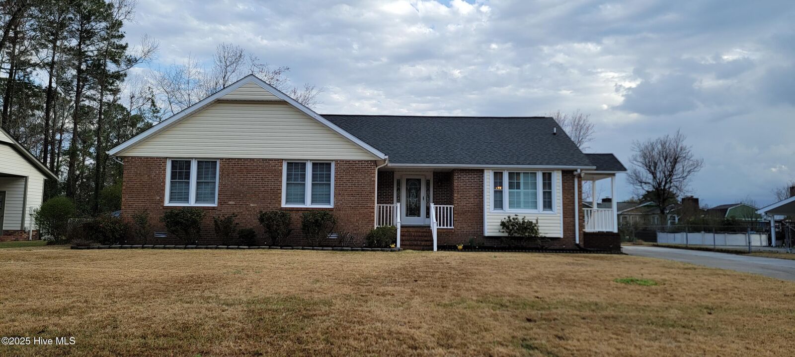 Property Photo:  104 Janie Avenue  NC 28540 