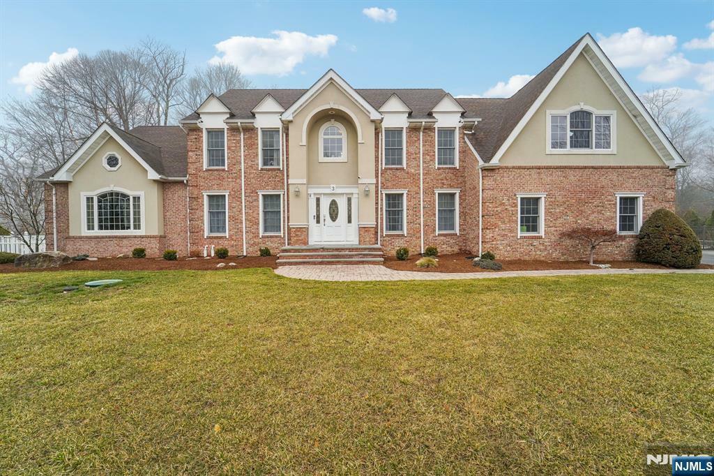 Property Photo:  3 Lola Court  NJ 07438 