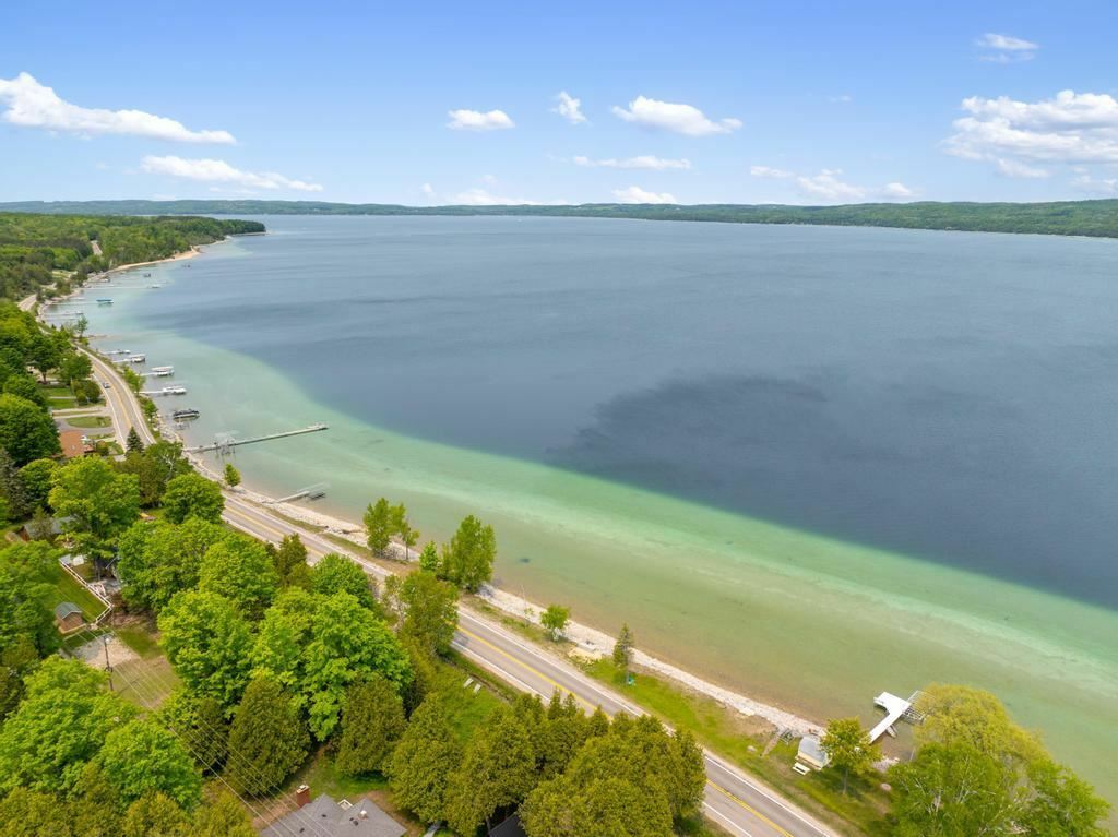 Property Photo: 5052 Lake Shore MI 49712