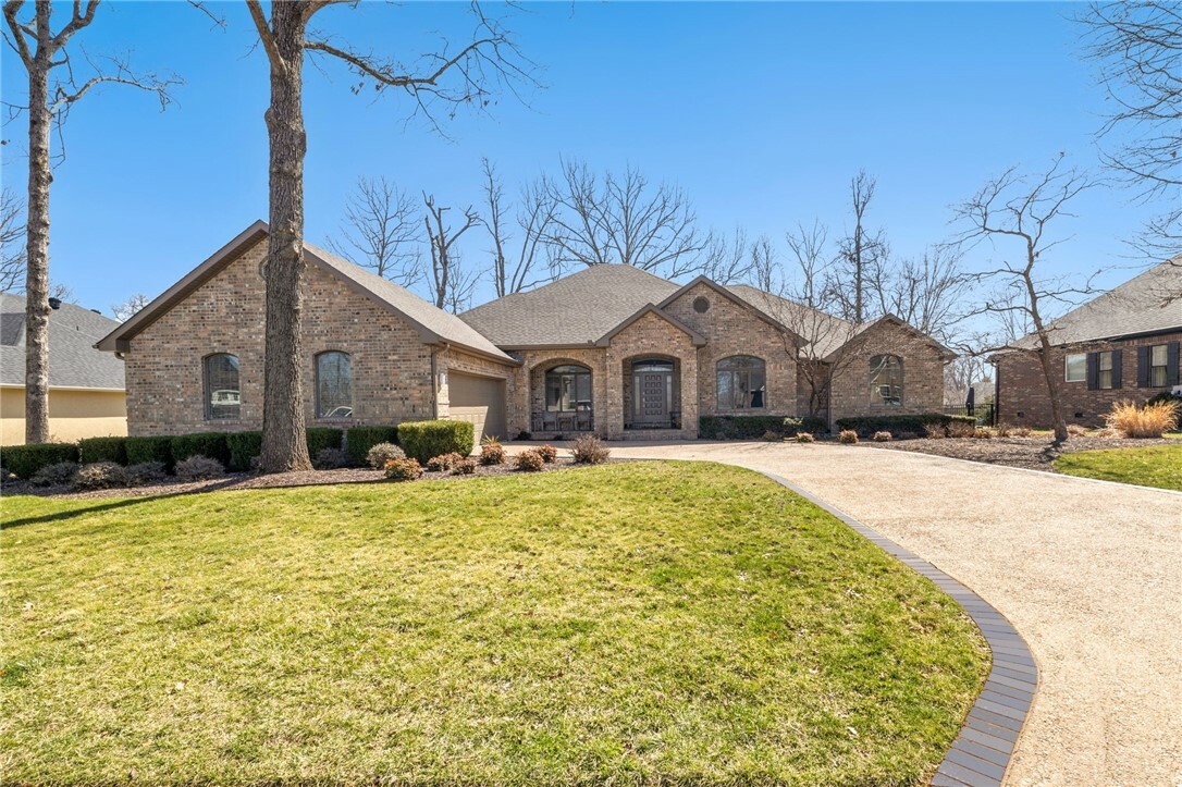 35 Stonehenge Drive  Bentonville AR 72712 photo