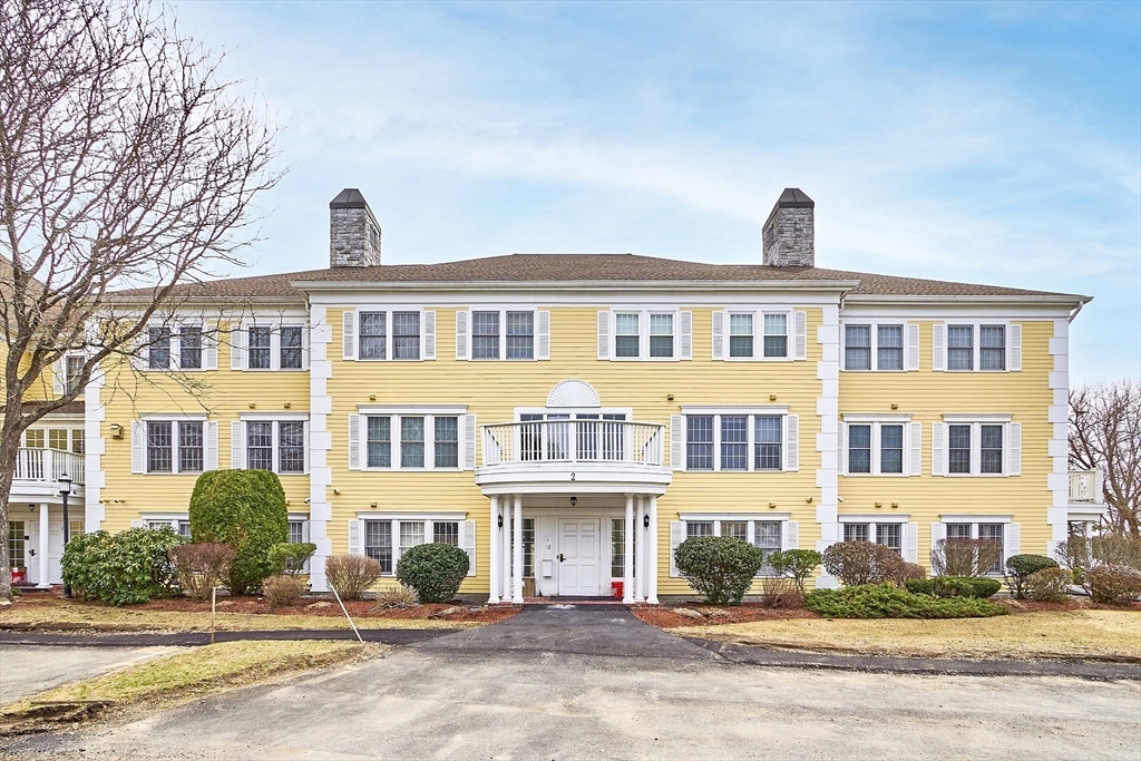 Property Photo:  1 Riverview Blvd 2-004  MA 01844 