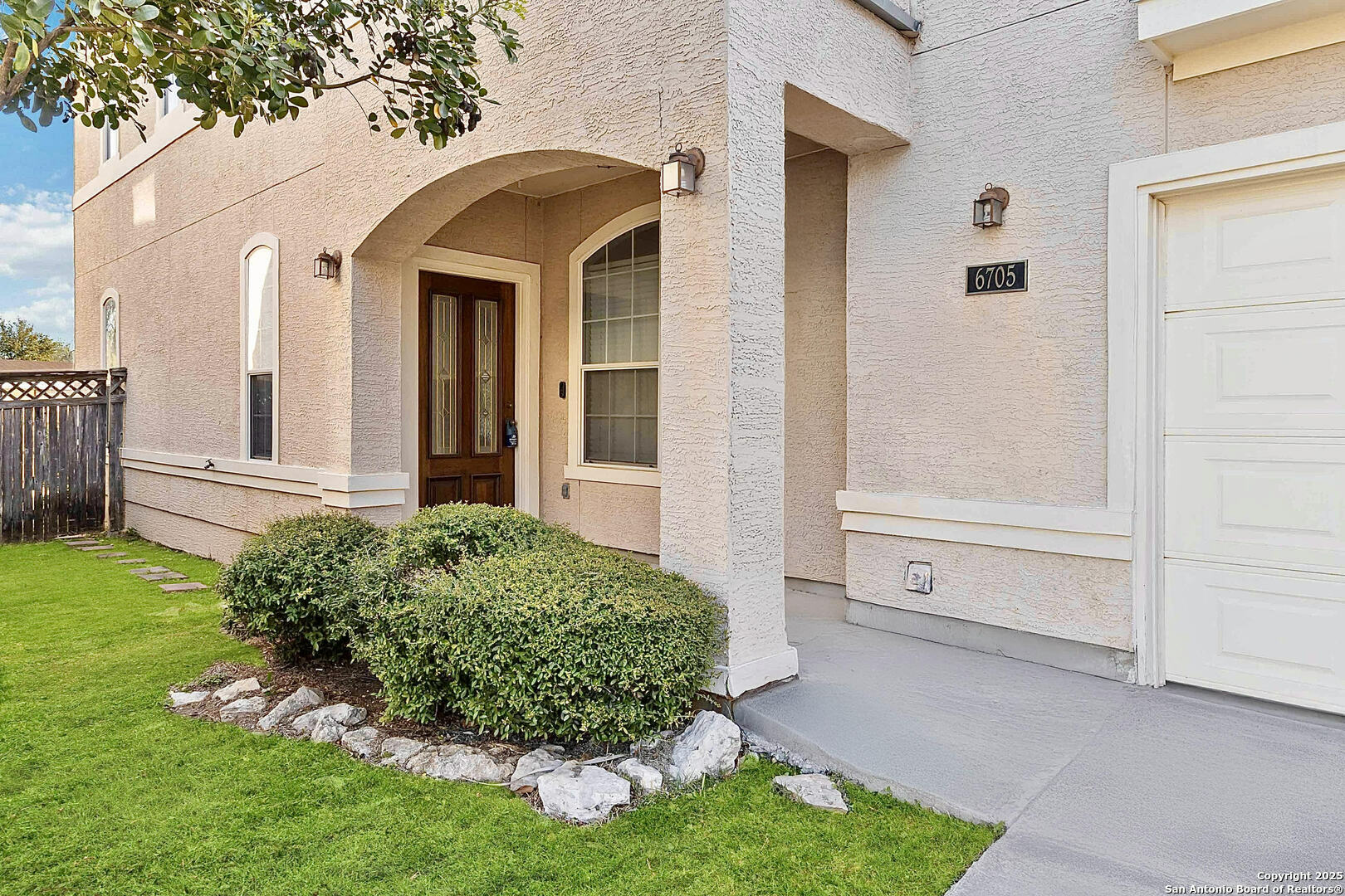 Property Photo: 6705 Biscay Bay TX 78249