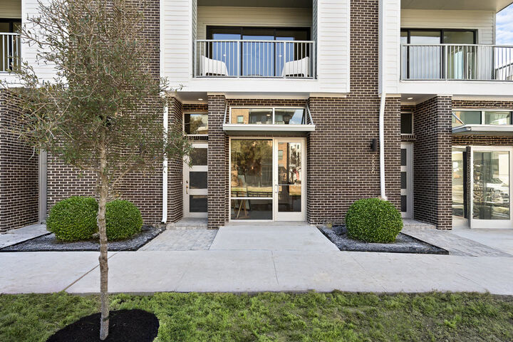 3824 Berkman Drive  Austin TX 78723 photo