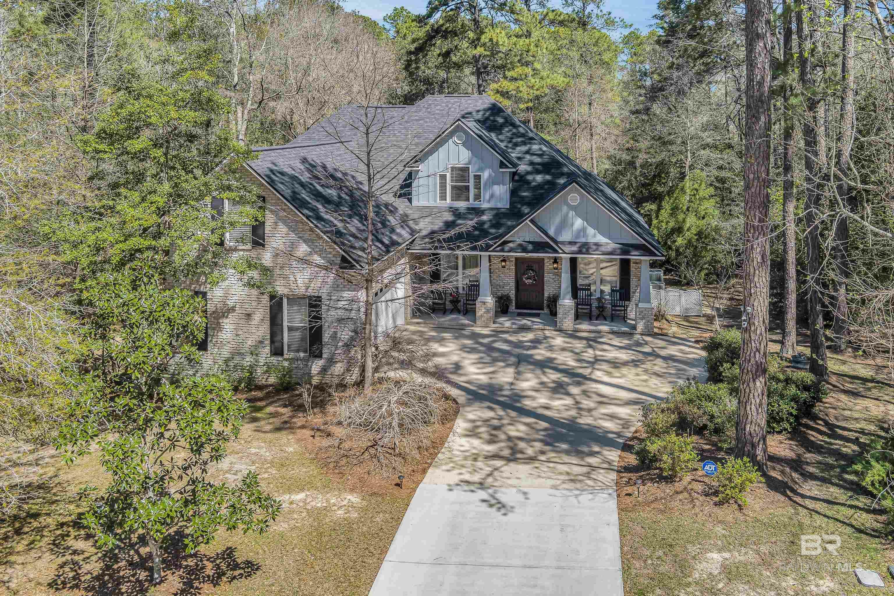 Property Photo: 7615 O'Hara Drive AL 36527