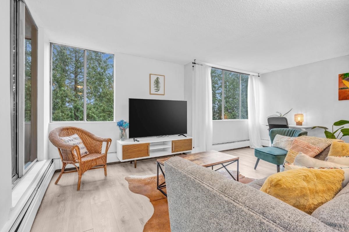 Property Photo: 2004 Fullerton Avenue 503 BC V7P 3G8