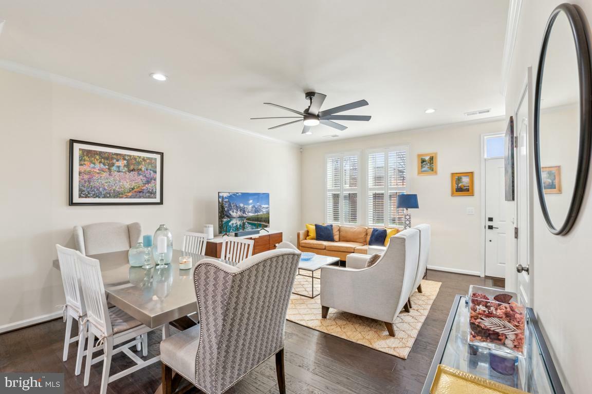 Property Photo: 9318 Fairview Avenue VA 20110