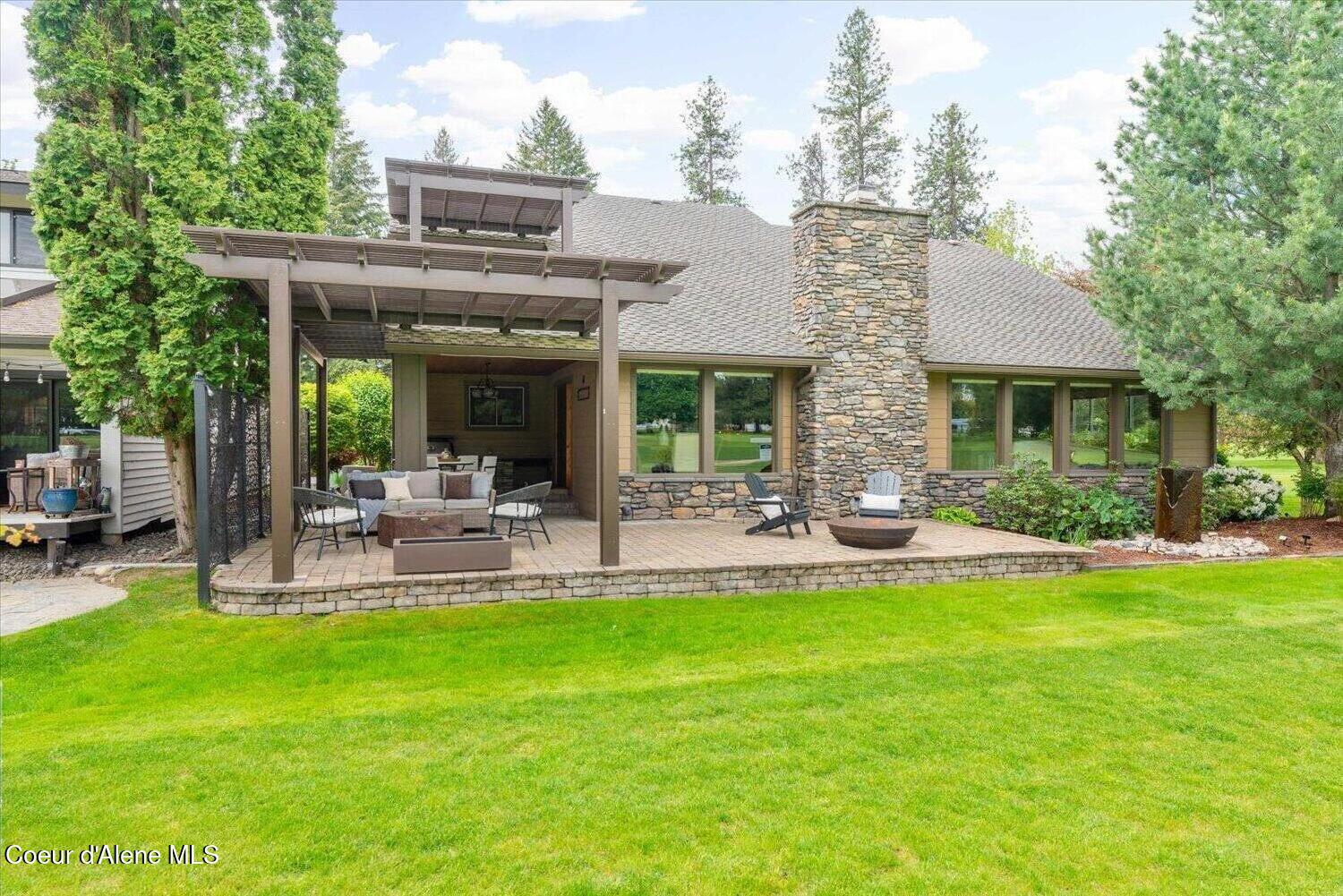 1665 E Club Lane  Hayden Lake ID 83835 photo