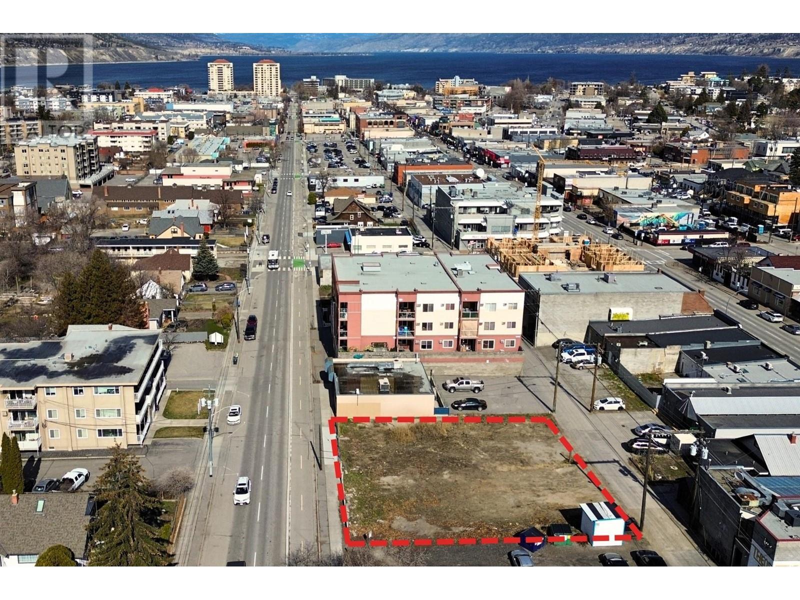 Photo de la propriété:  686 Martin Street  BC V2A 5L6 