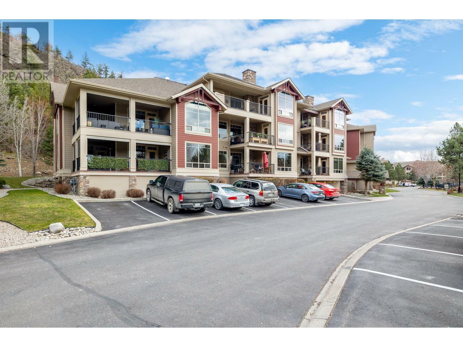 Property Photo: 2770 Auburn Road 202 BC V4T 4C2