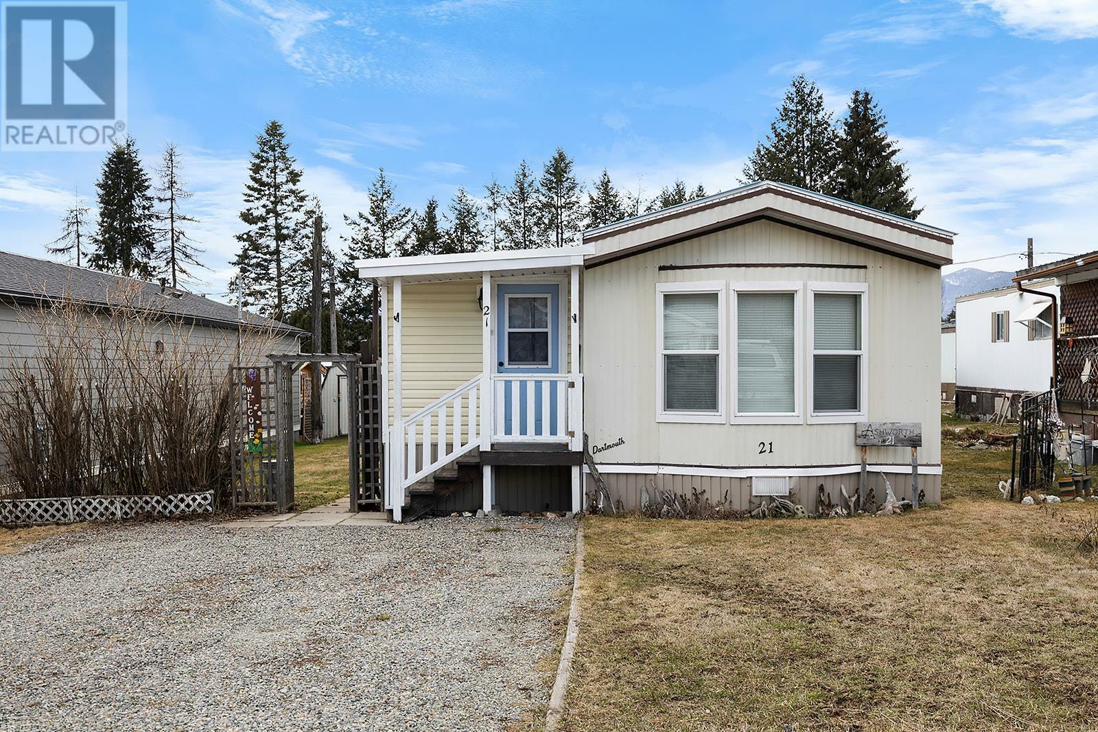 Property Photo: 3510 Erickson Road 21 BC V0B 1G9