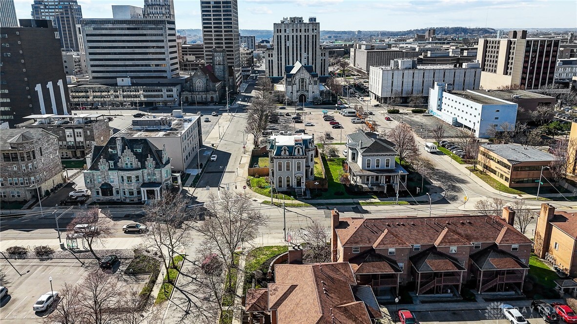 Property Photo:  208 W Monument Avenue  OH 45402 
