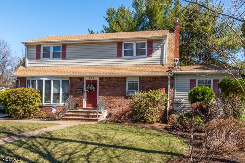 245 Grant Ave  Pompton Lakes Boro NJ 07442 photo