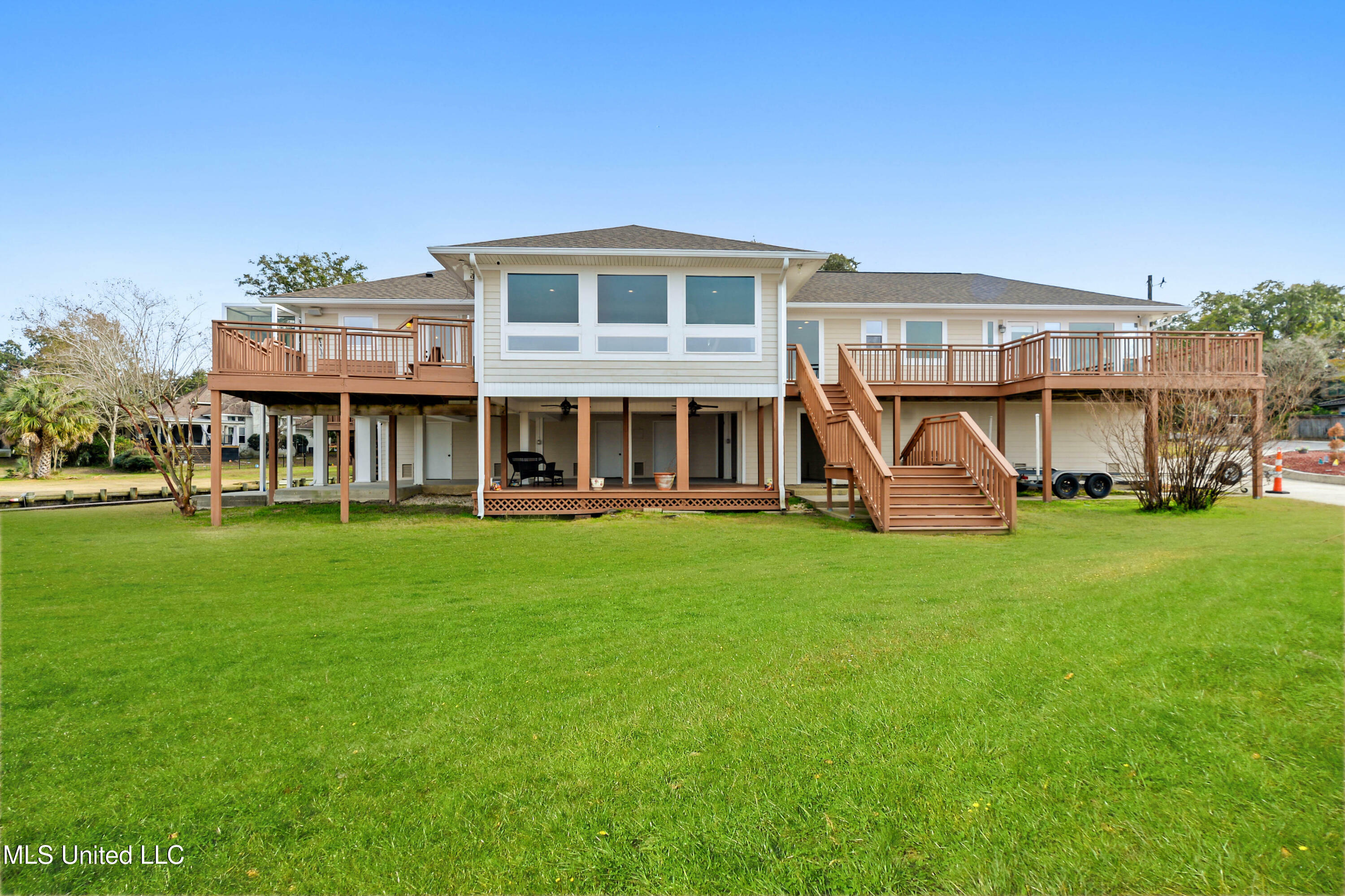 Property Photo: 2562 Mercedes Drive MS 39531