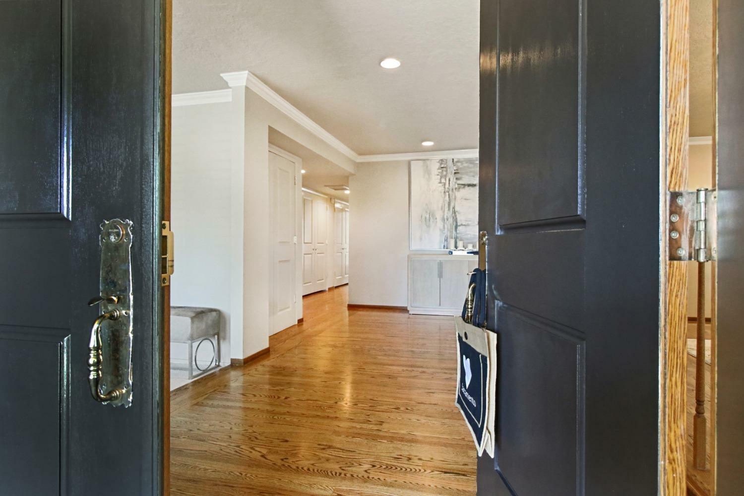 Property Photo: 222 Hathaway Court CA 95864