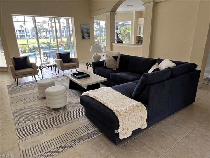 Property Photo:  23307 Foxberry Ln  FL 34135 