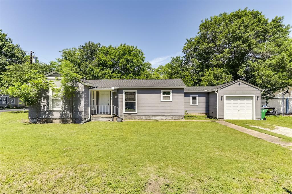 Property Photo: 111 Barger Drive TX 75165