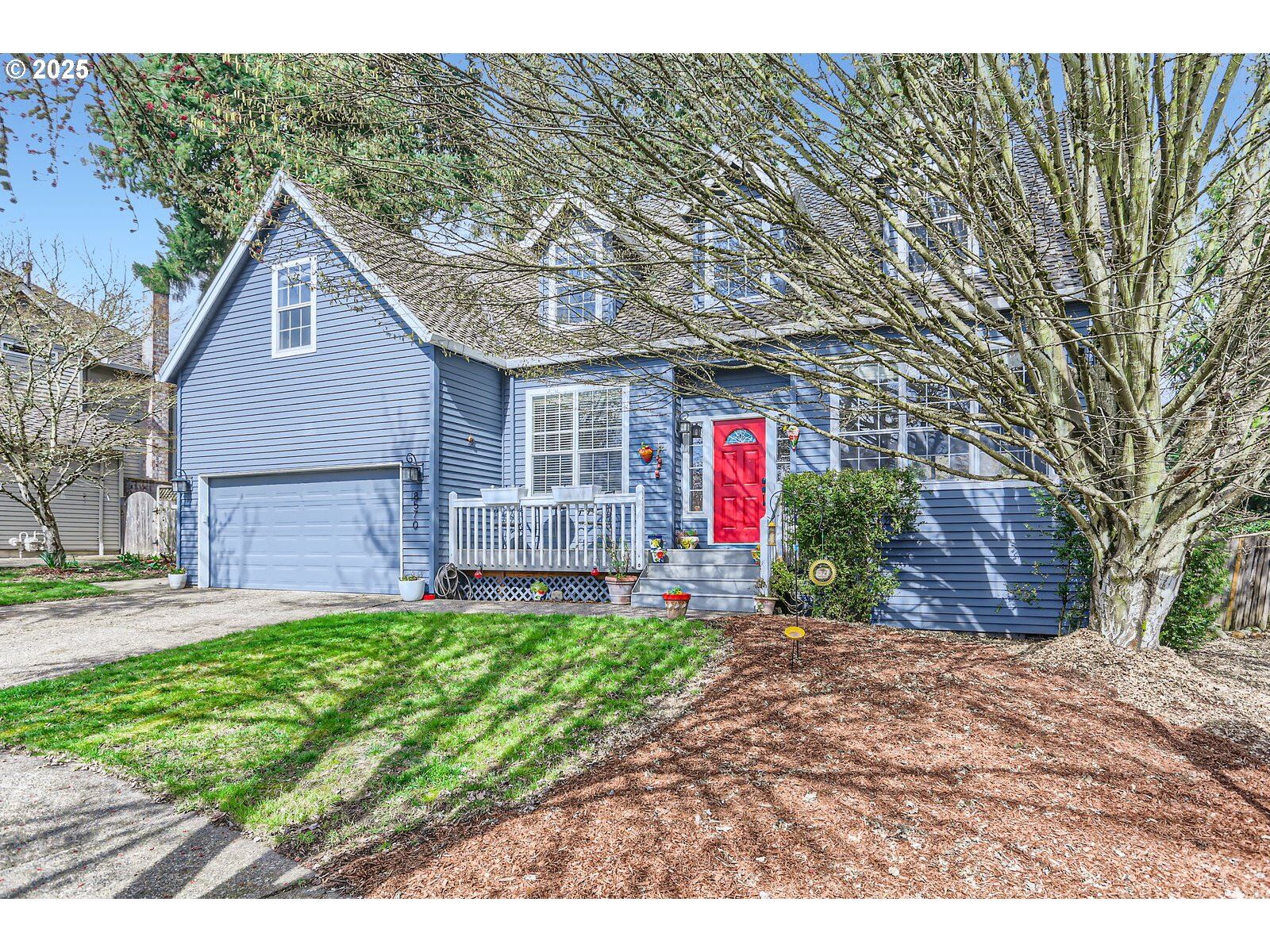 Property Photo: 8570 SW Thoroughbred Pl OR 97008